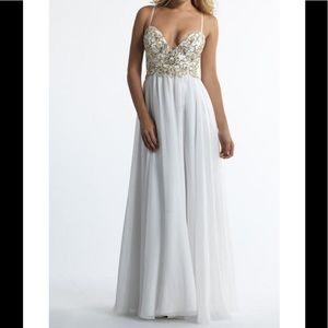 Dave and Johnny white beaded dress